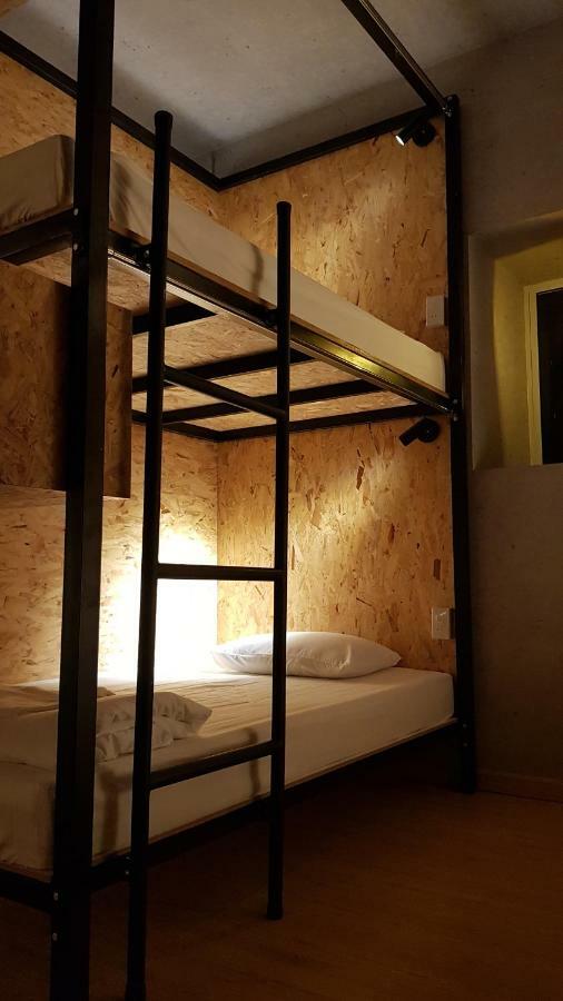 White House Hostel Nha Trang Exterior photo